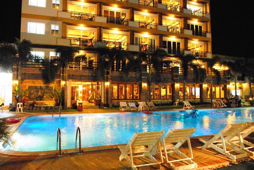 Leuxay Hotel Vientiane Exterior photo